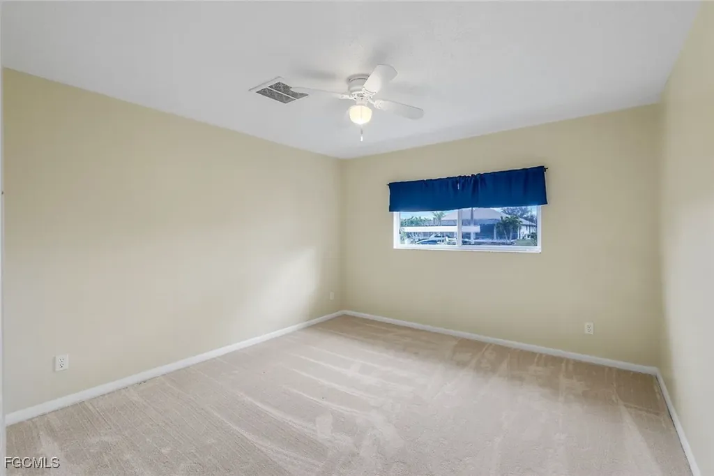 1925 SW 17th Place Cape Coral FL 33991