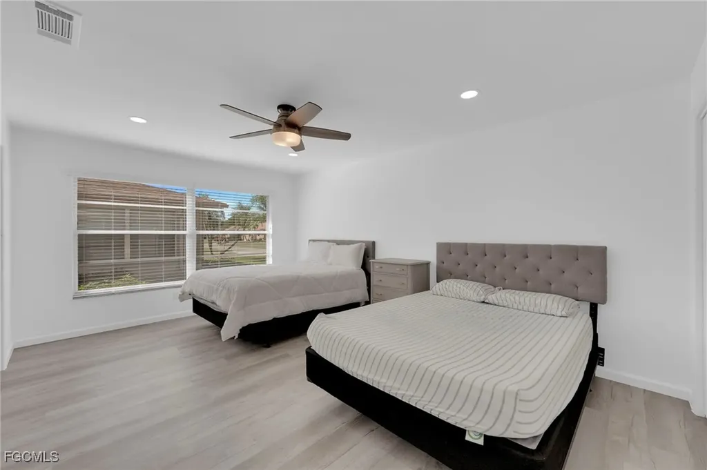 5584 Buring Court Fort Myers FL 33919