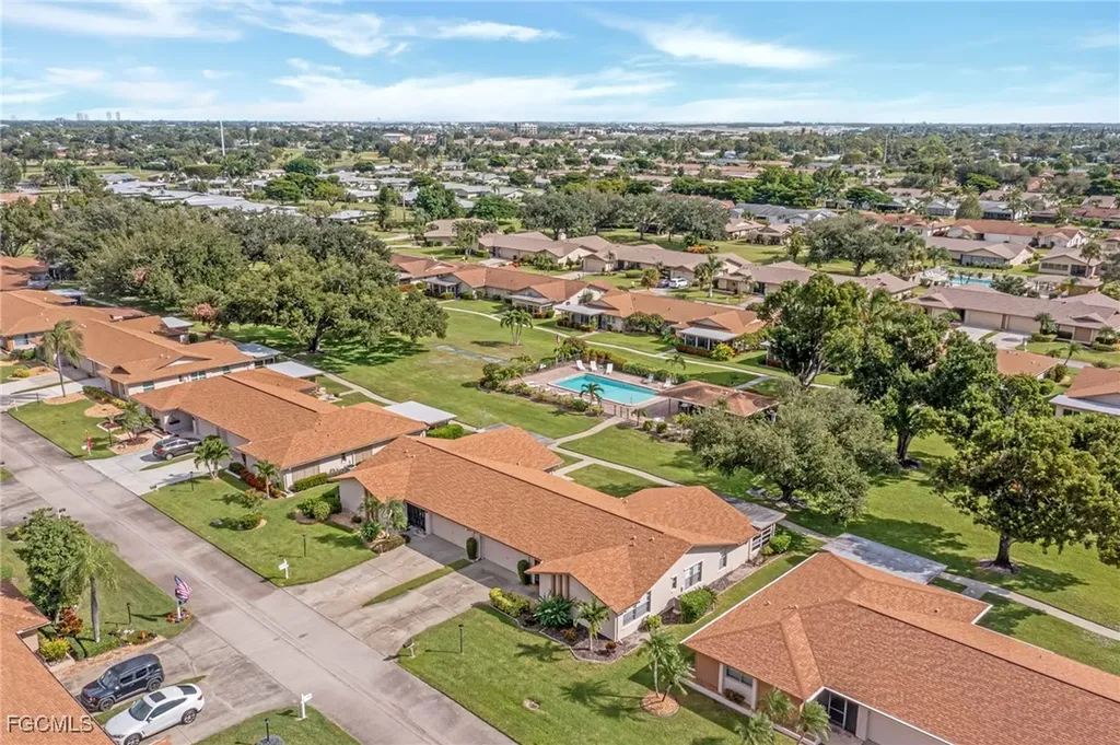 5584 Buring Court Fort Myers FL 33919