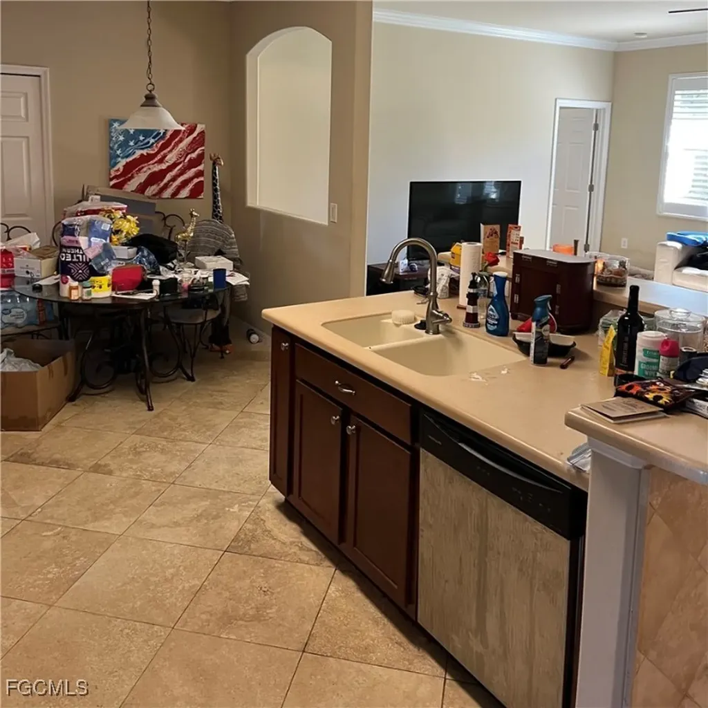 2702 Nature Pointe Loop Fort Myers FL 33905