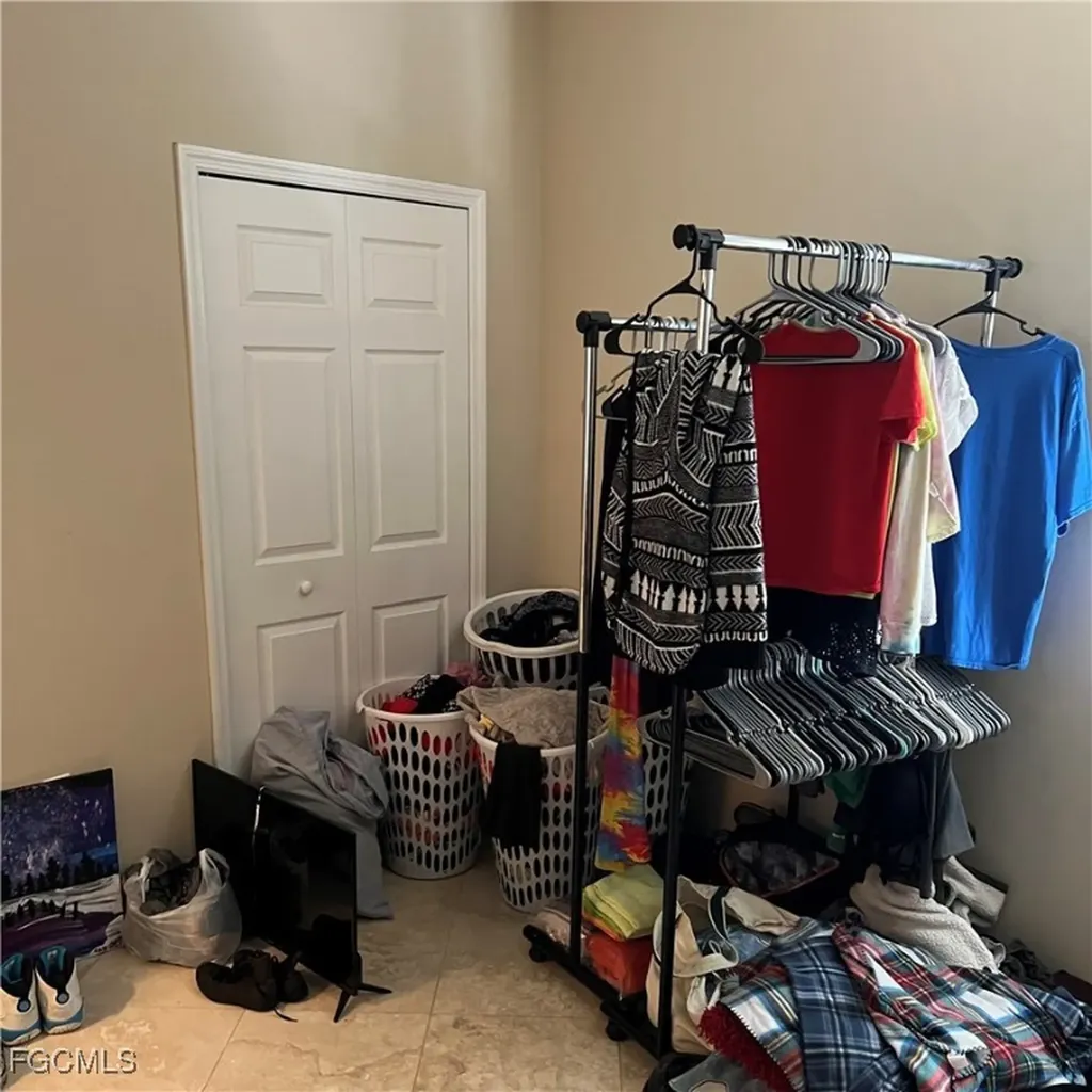 2702 Nature Pointe Loop Fort Myers FL 33905