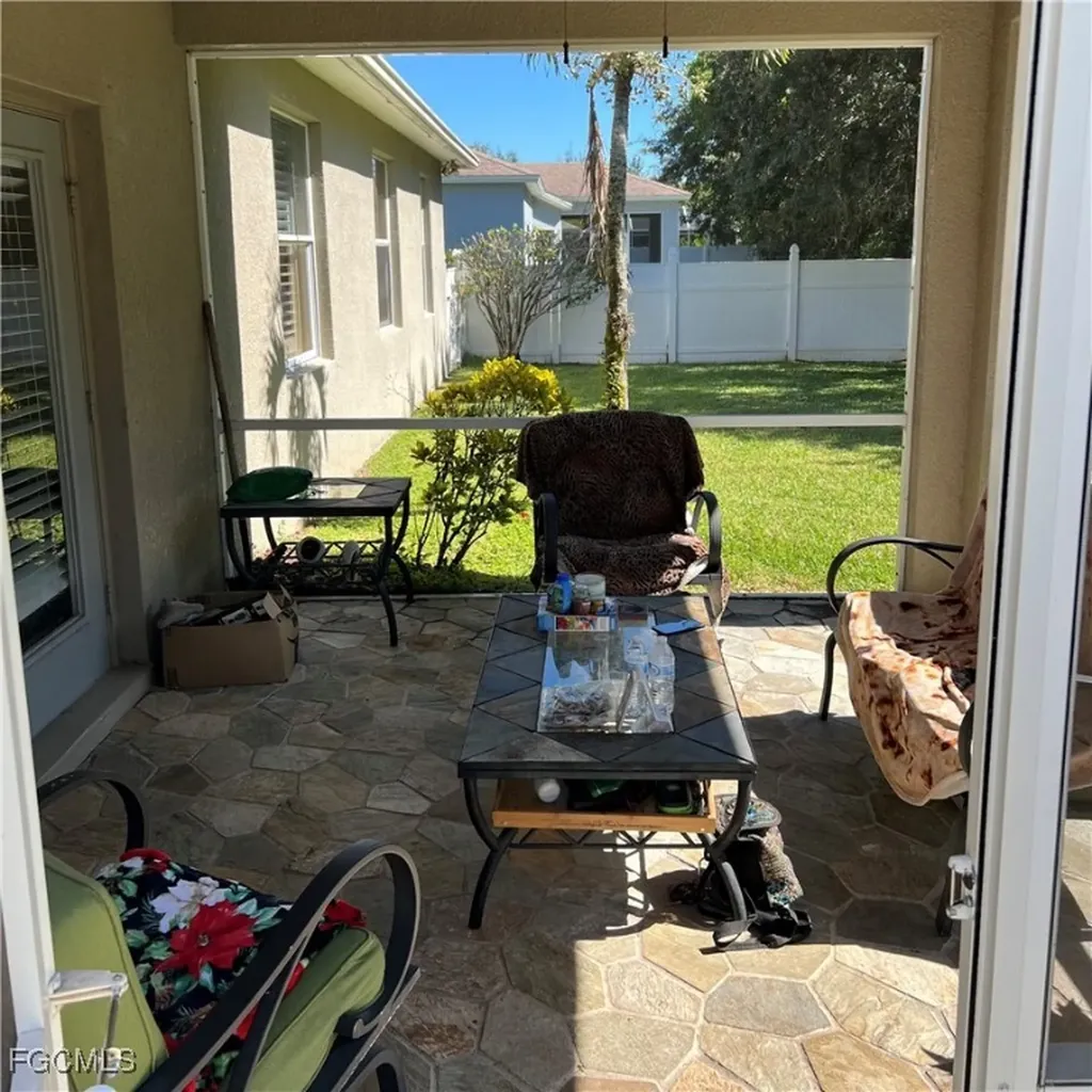 2702 Nature Pointe Loop Fort Myers FL 33905