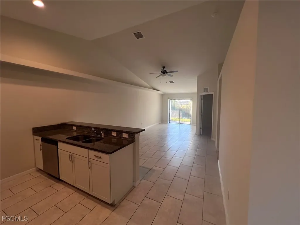 538 SE 6th Terrace Cape Coral FL 33990