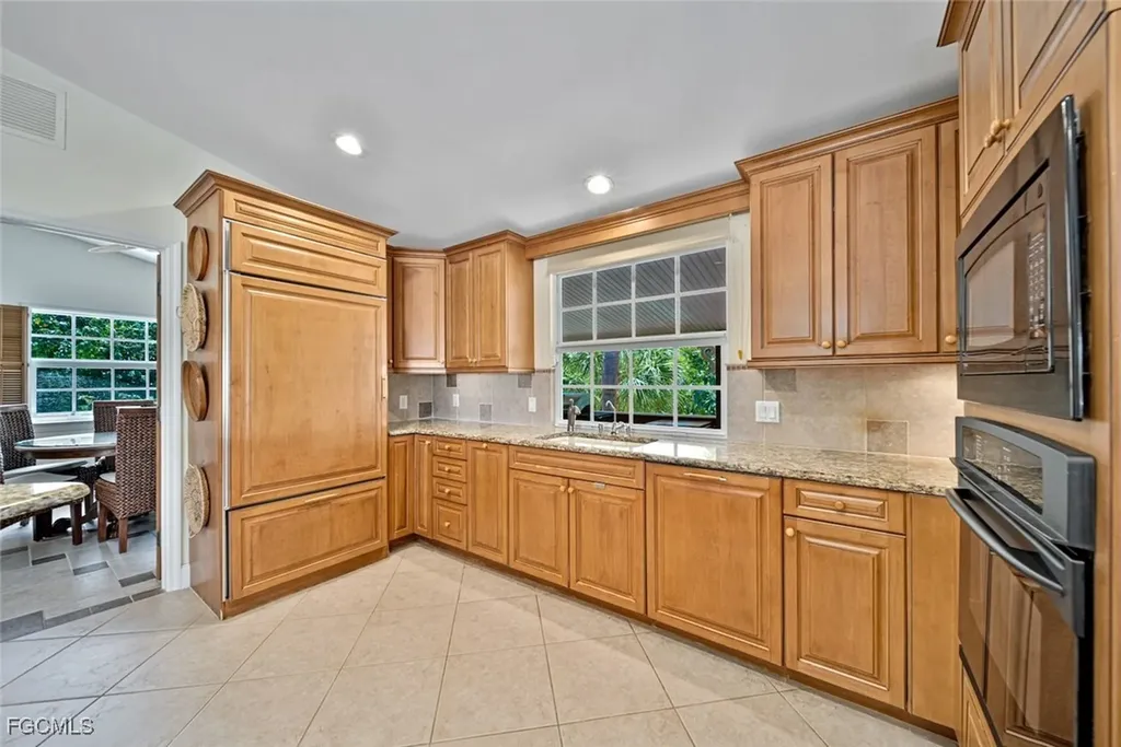 716 Rabbit Road Sanibel FL 33957