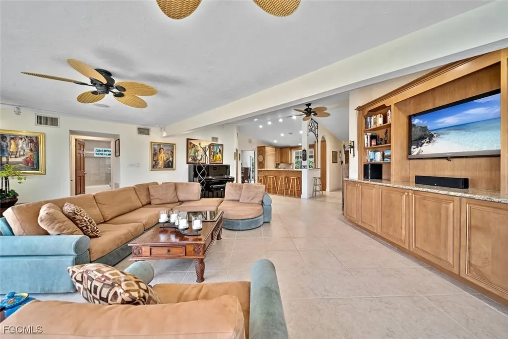 716 Rabbit Road Sanibel FL 33957
