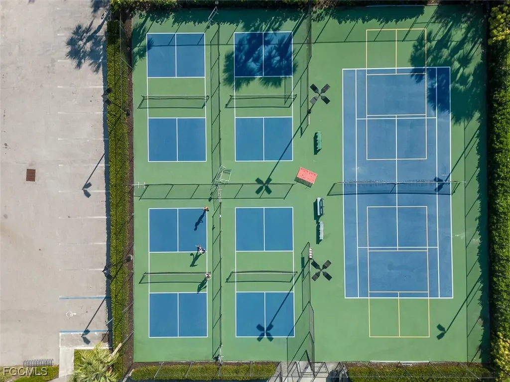 2664 Somerville Loop Cape Coral FL 33991