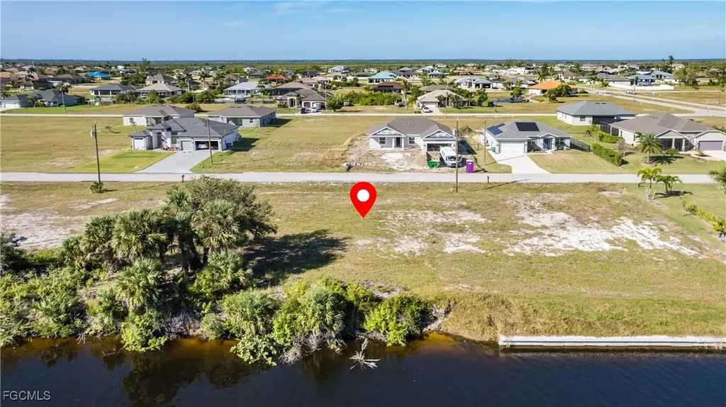 1511 NW 38th Avenue Cape Coral FL 33993