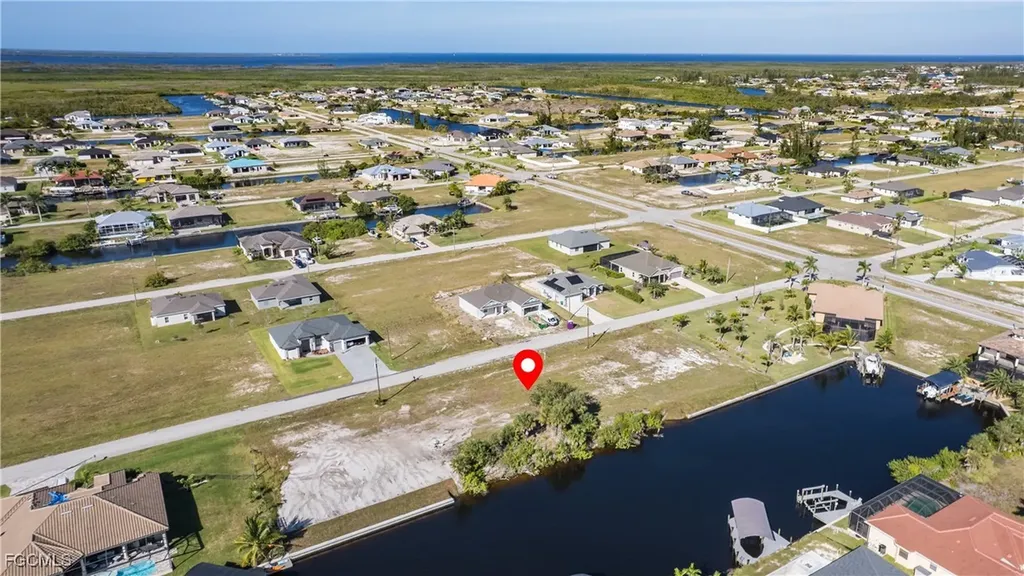 1511 NW 38th Avenue Cape Coral FL 33993