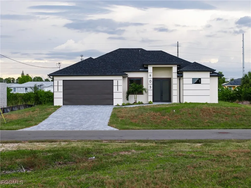 903 NE 23rd Street Cape Coral FL 33909