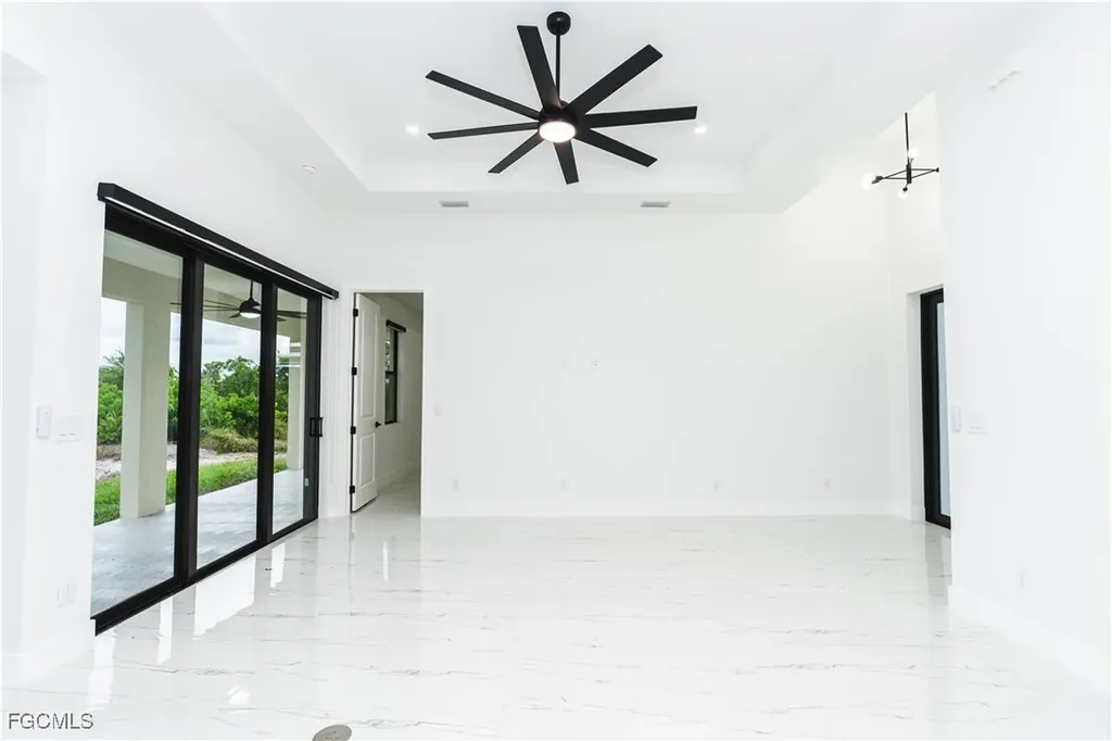 903 NE 23rd Street Cape Coral FL 33909