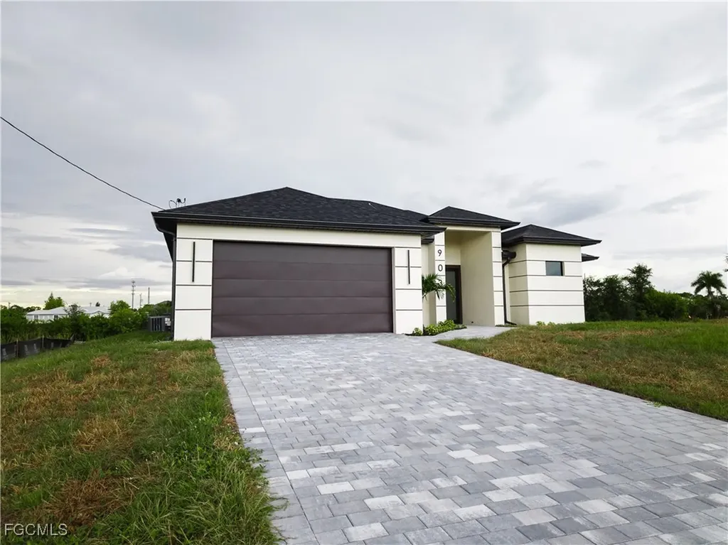 903 NE 23rd Street Cape Coral FL 33909