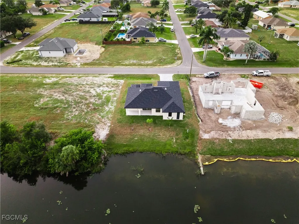 903 NE 23rd Street Cape Coral FL 33909