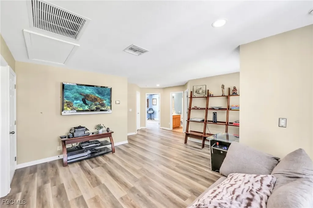 14067 Danpark Loop Fort Myers FL 33912