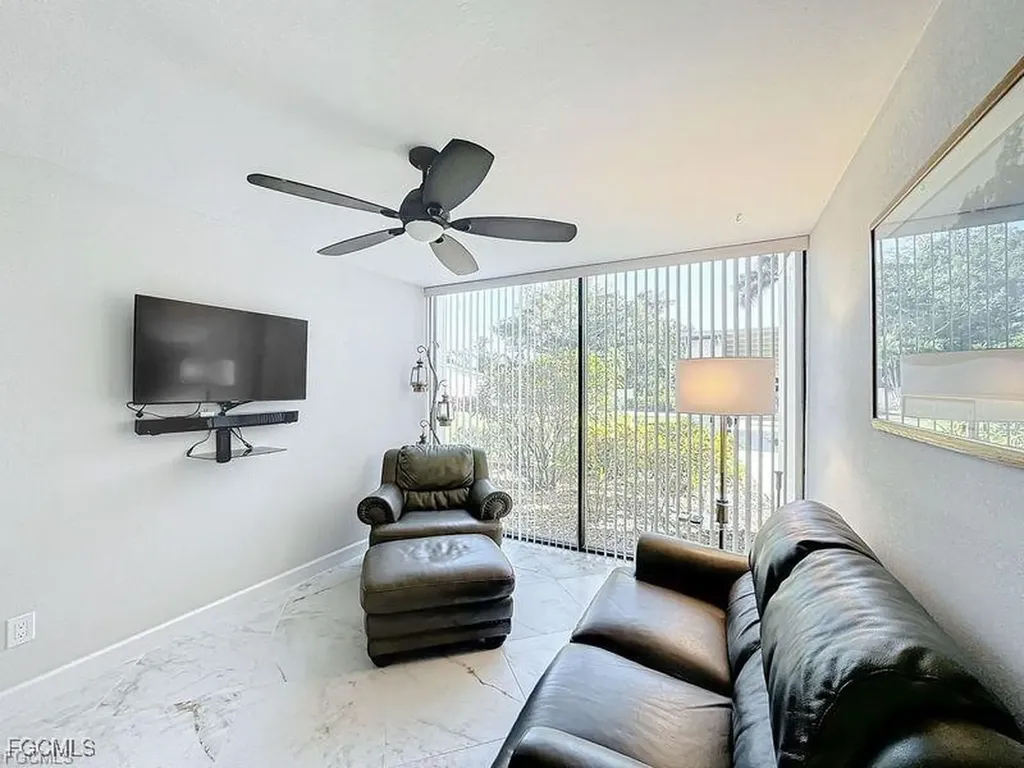 16679 Forest Boulevard Fort Myers FL 33908