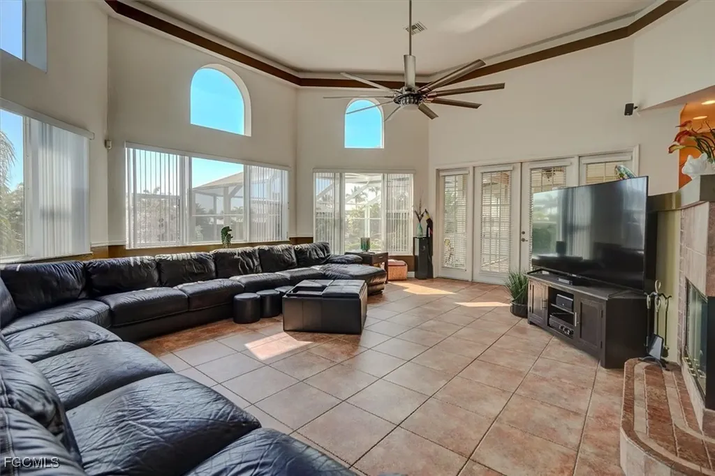 6501 Jacobs Drive Fort Myers FL 33908