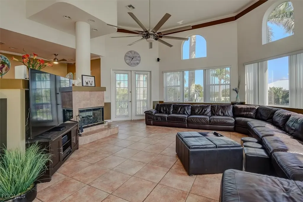 6501 Jacobs Drive Fort Myers FL 33908