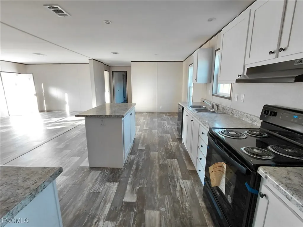 235 N Kennel Street Clewiston FL 33440