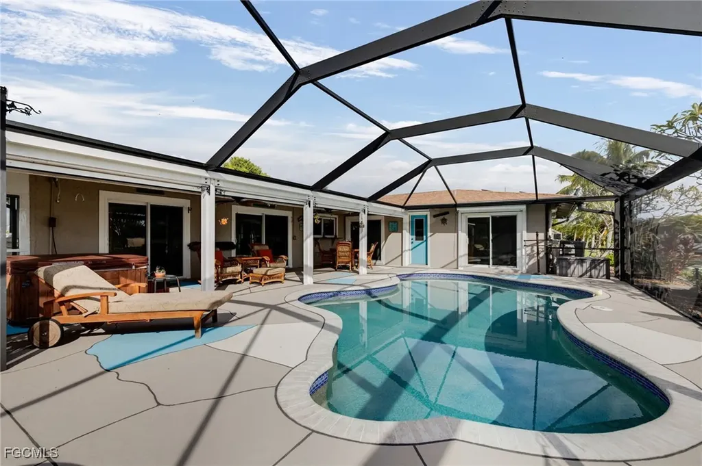 Cape Coral FL 33904