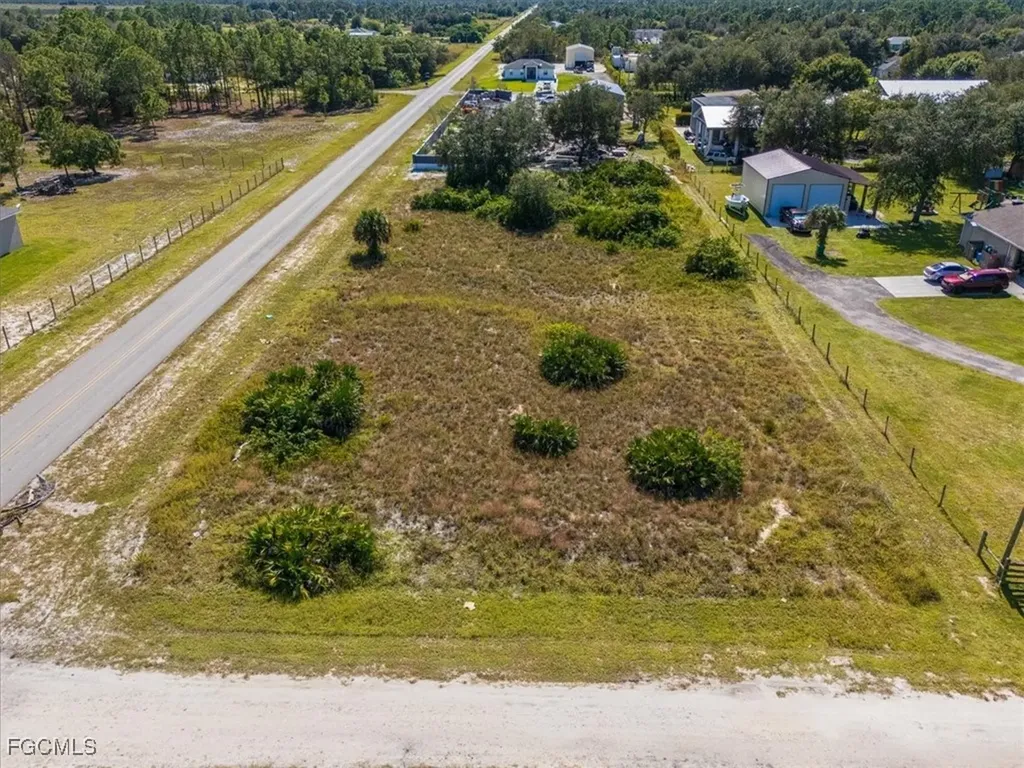 7717 7th Terrace Labelle FL 33935