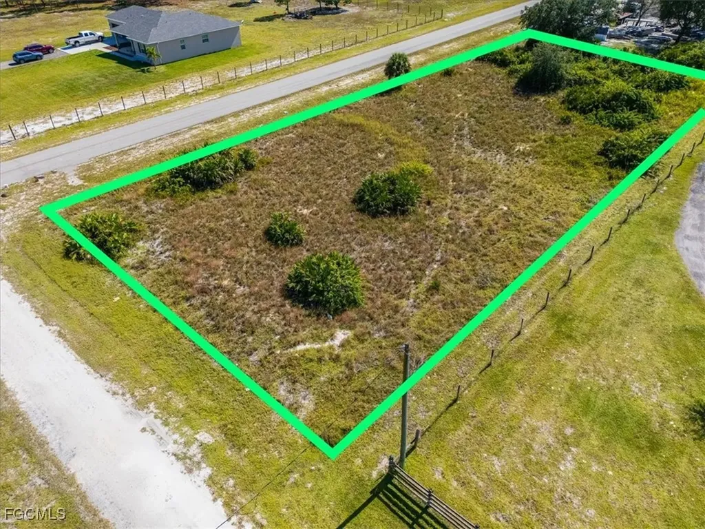 7717 7th Terrace Labelle FL 33935