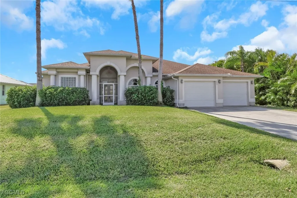 402 SE 15th Terrace Cape Coral FL 33990