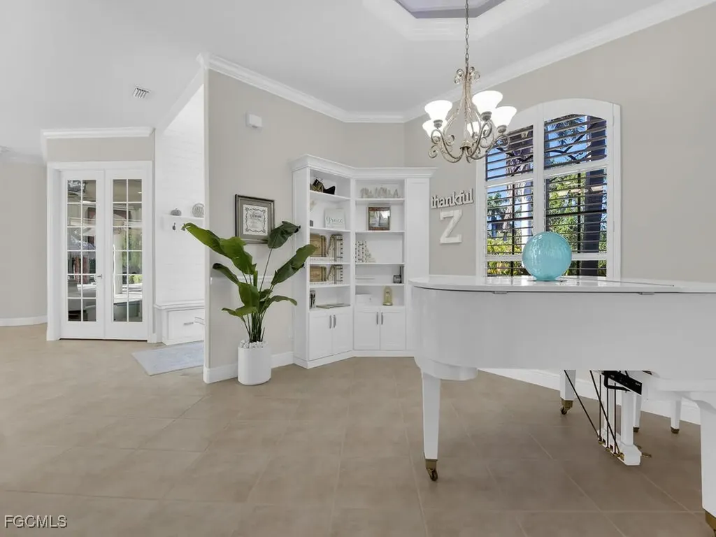 6480 Pine Cone Court Fort Myers FL 33912