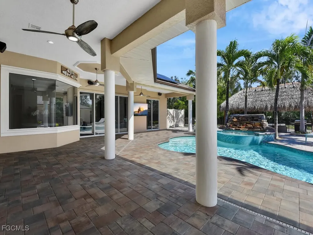 6480 Pine Cone Court Fort Myers FL 33912