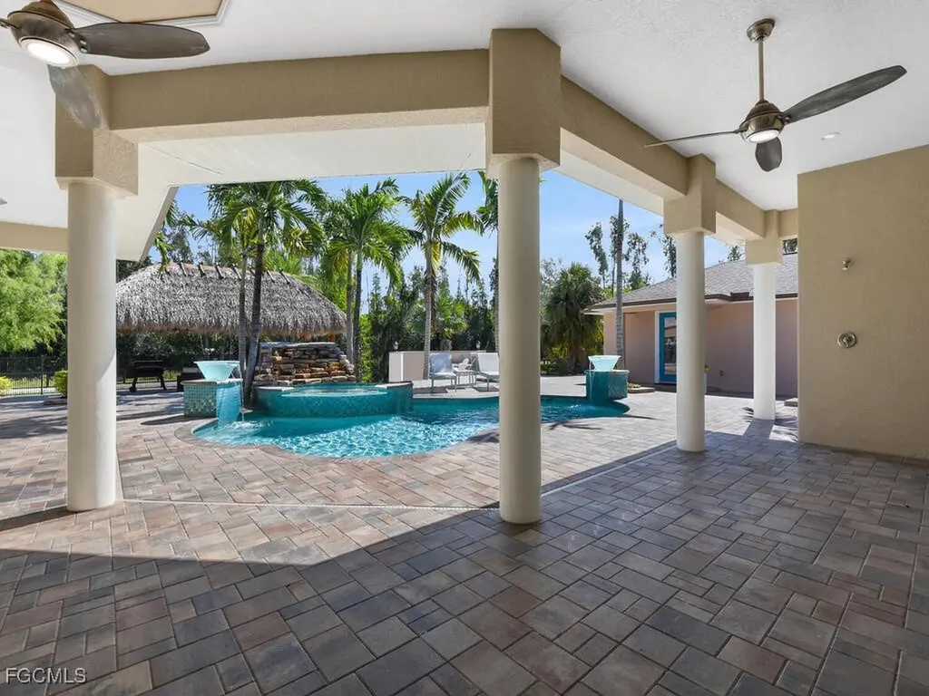 6480 Pine Cone Court Fort Myers FL 33912