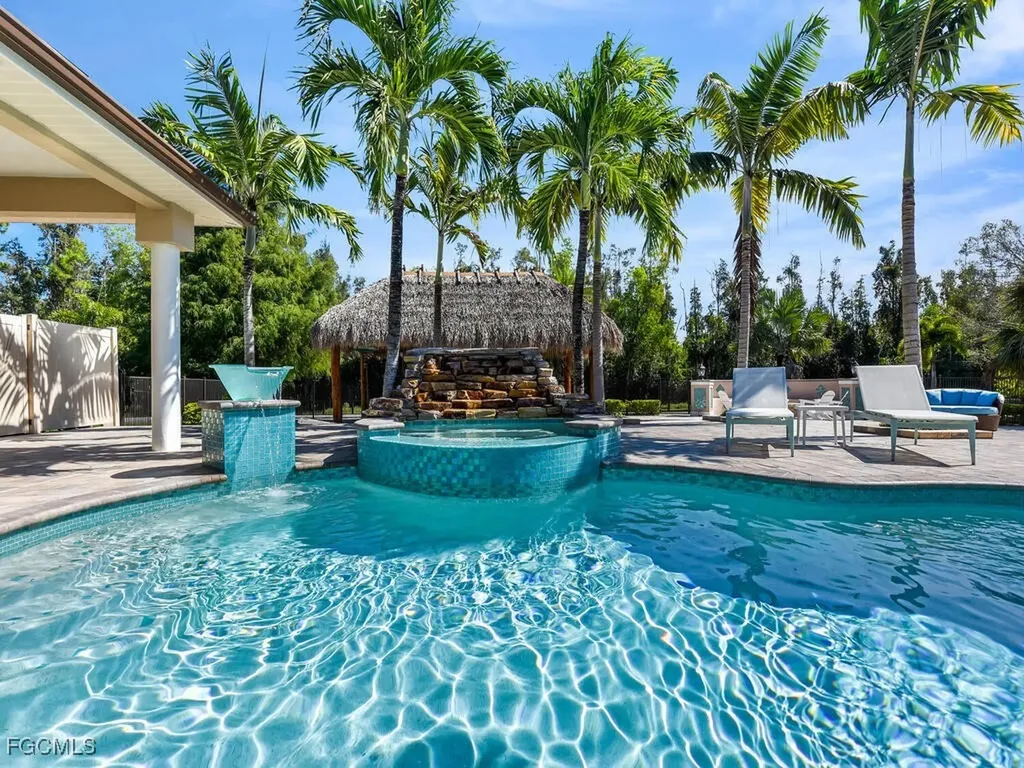6480 Pine Cone Court Fort Myers FL 33912