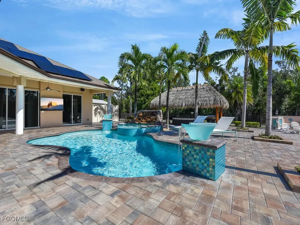 6480 Pine Cone Court Fort Myers FL 33912