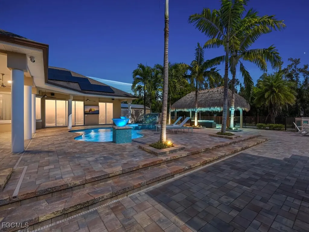 6480 Pine Cone Court Fort Myers FL 33912