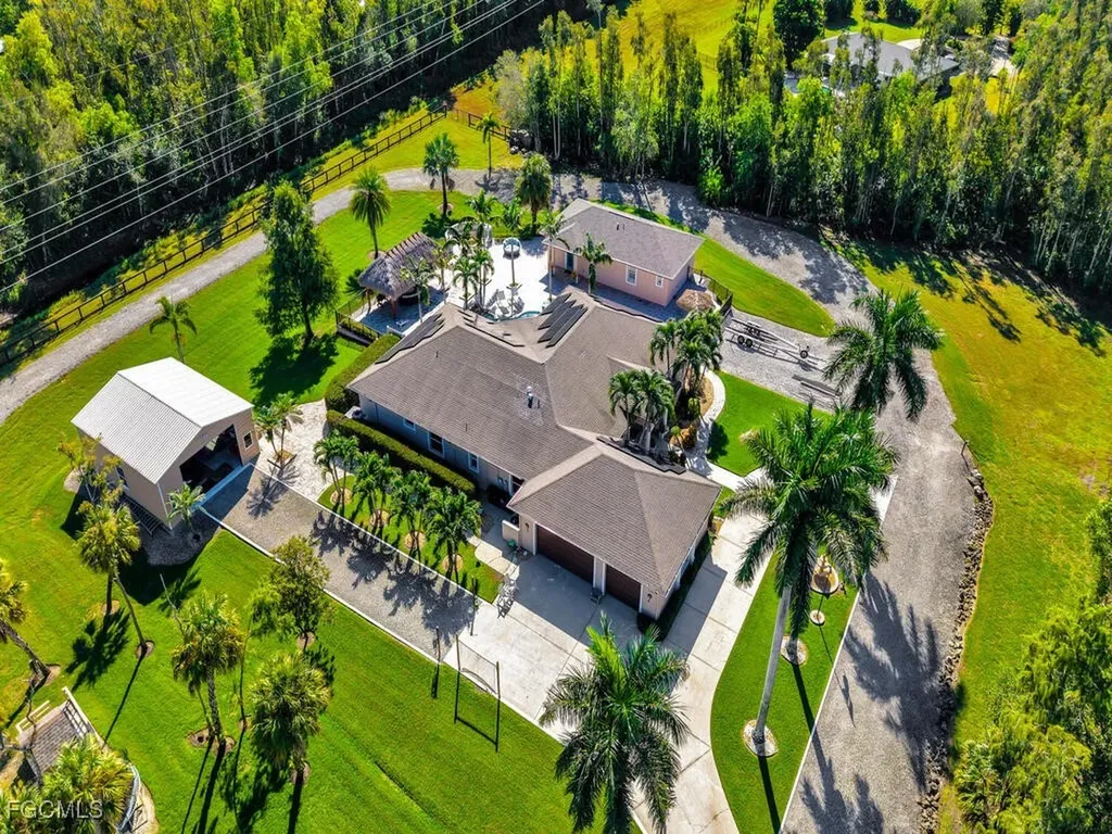 6480 Pine Cone Court Fort Myers FL 33912