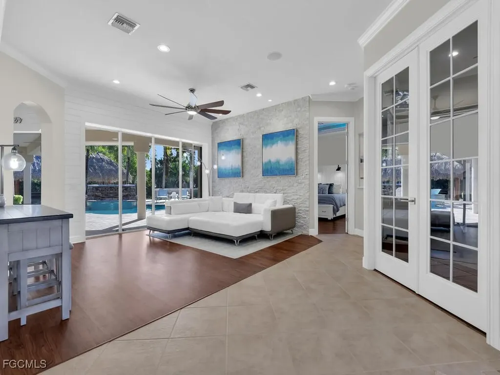 6480 Pine Cone Court Fort Myers FL 33912