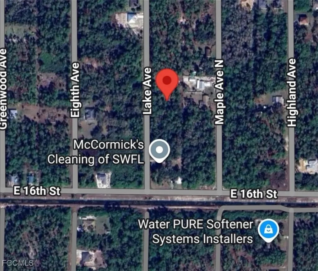1660 Lake Avenue Lehigh Acres FL 33972