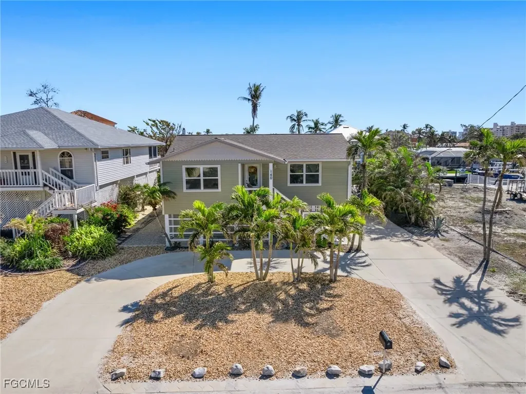 Fort Myers Beach FL, 140 Curlew Street