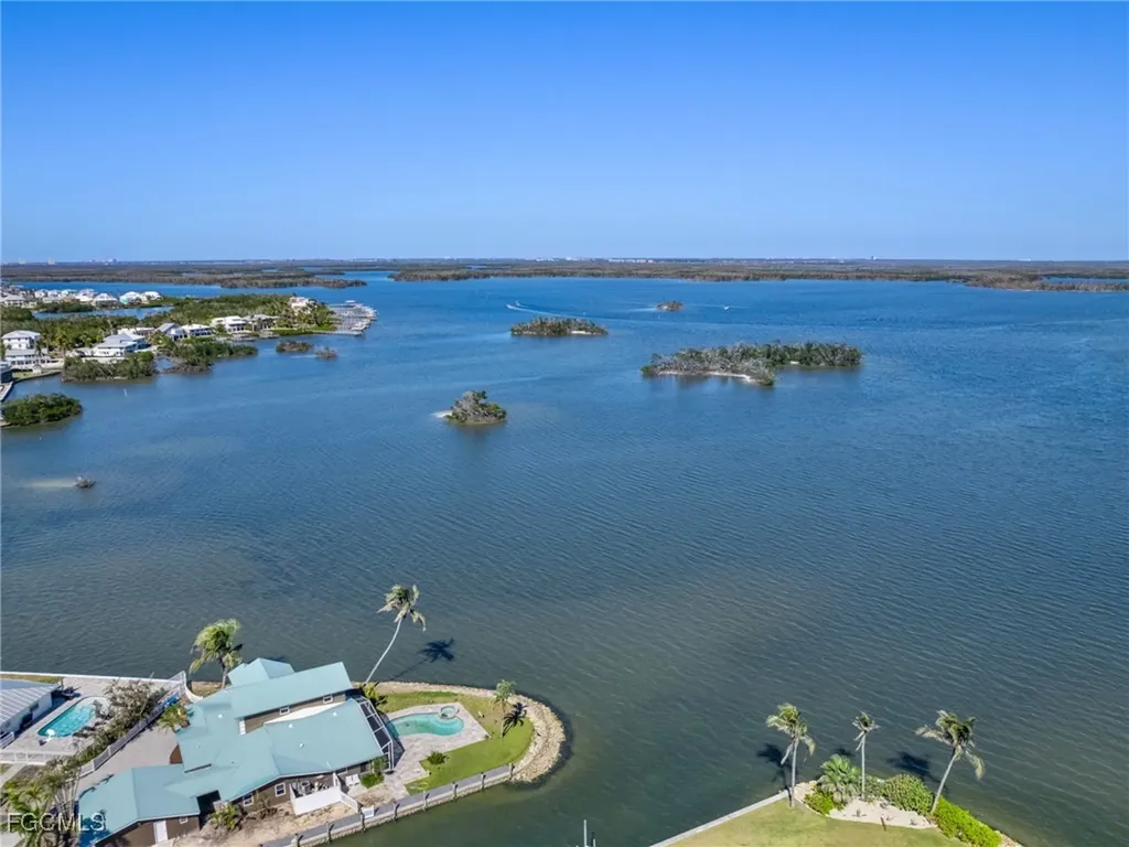 140 Curlew Street Fort Myers Beach FL 33931