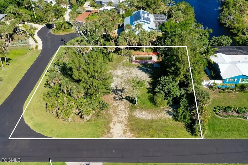 1653 Bunting Lane Sanibel FL 33957