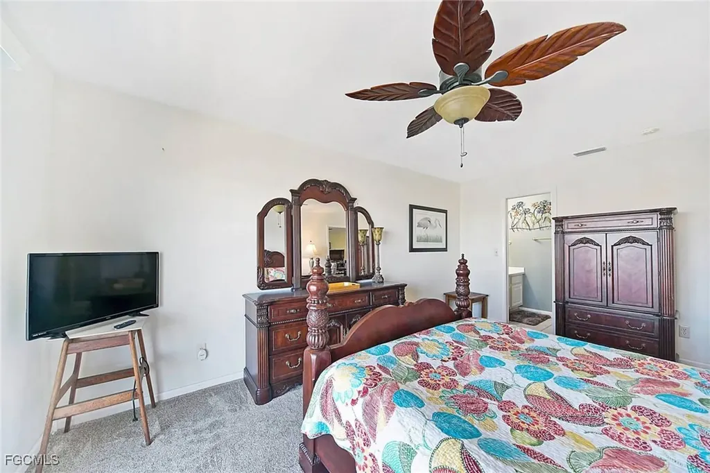 2888 Oleander Street St. James City FL 33956