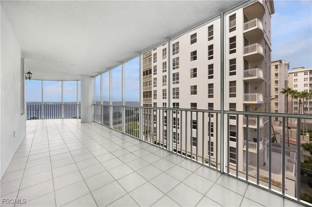 14250 Royal Harbour Court Fort Myers FL 33908