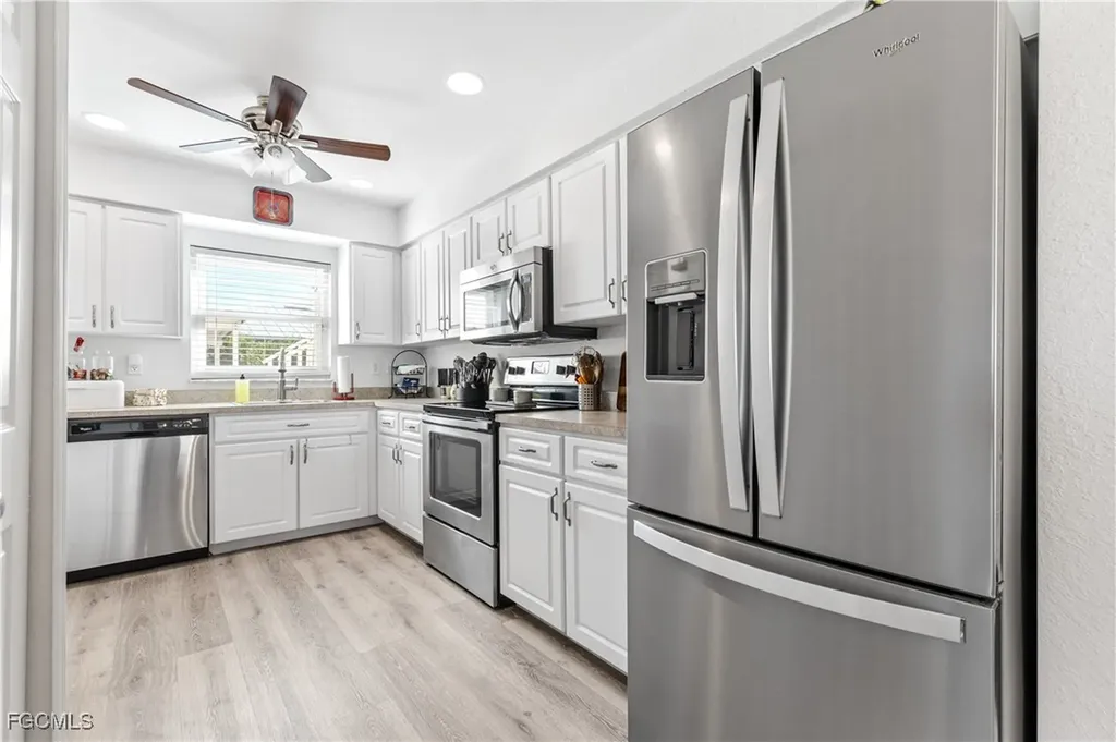 838 SW 47th Terrace Cape Coral FL 33914