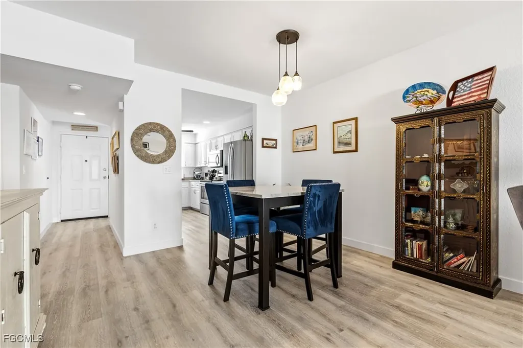 838 SW 47th Terrace Cape Coral FL 33914