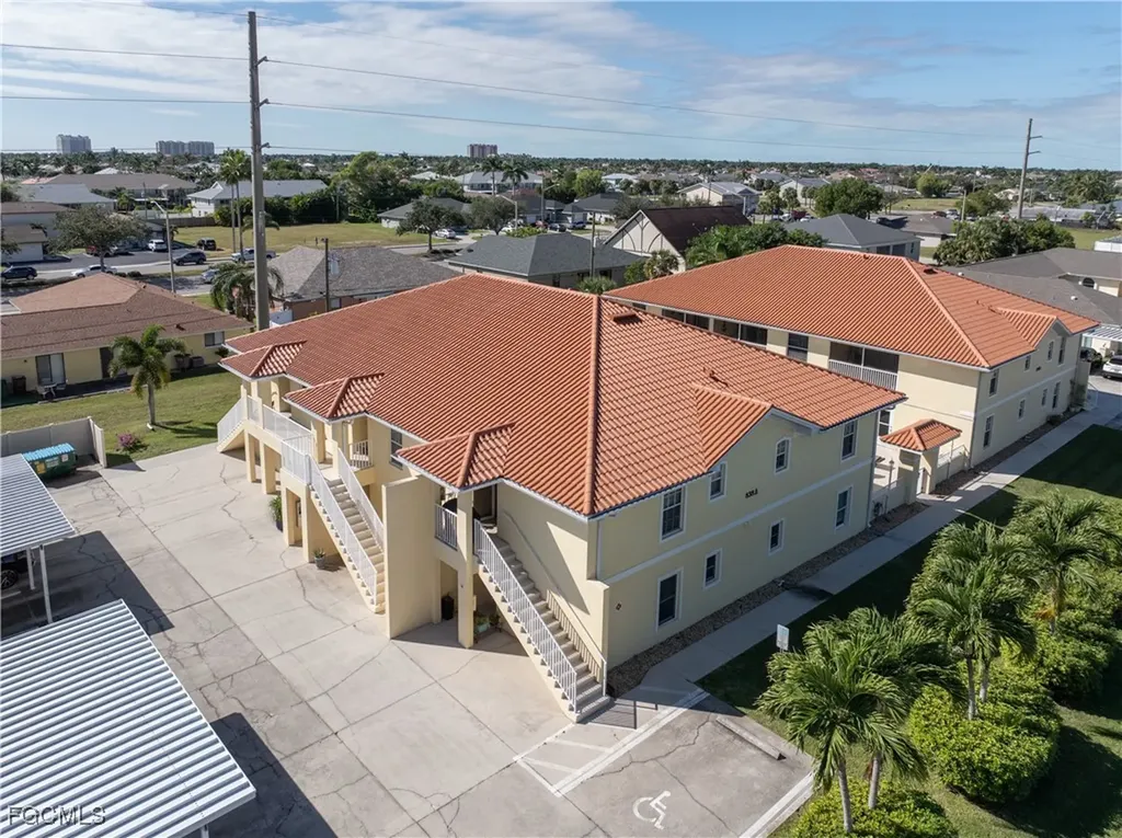 838 SW 47th Terrace Cape Coral FL 33914