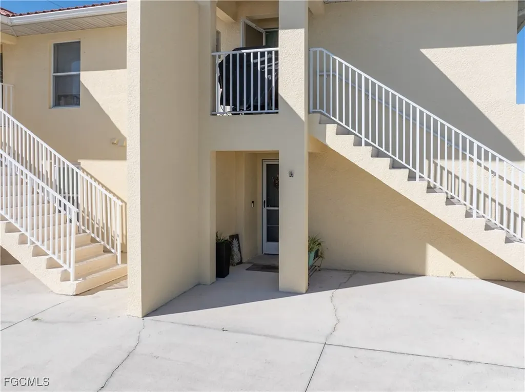 838 SW 47th Terrace Cape Coral FL 33914