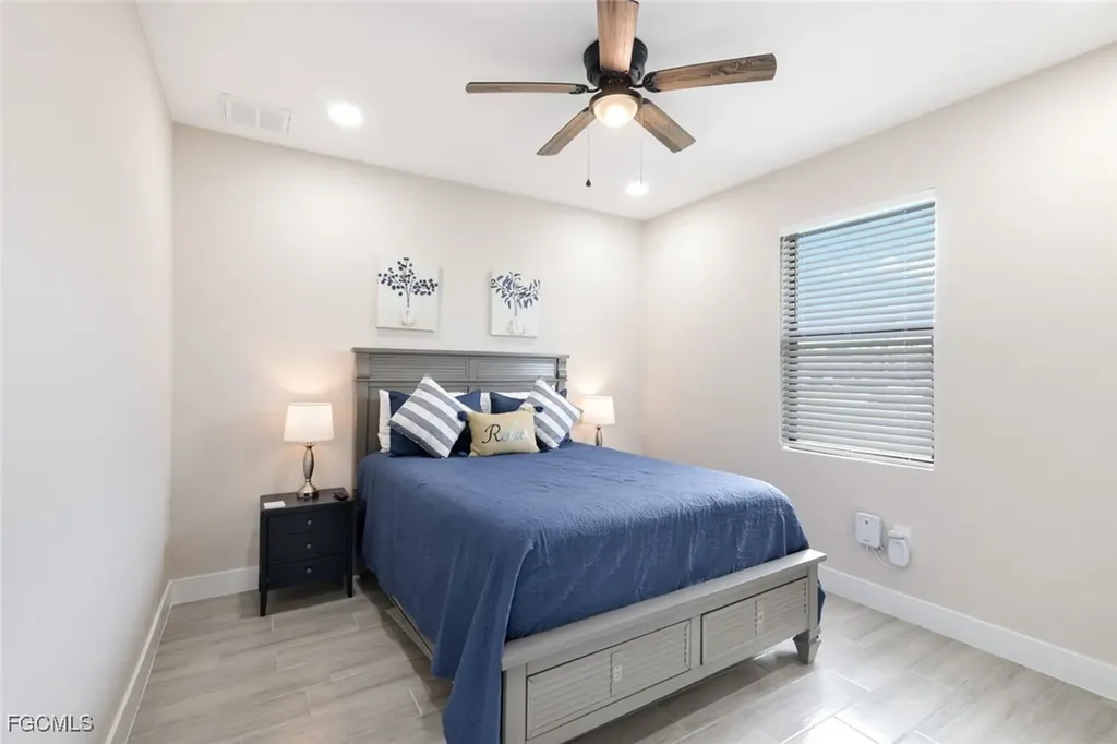 2305 SW 32nd Street Cape Coral FL 33914