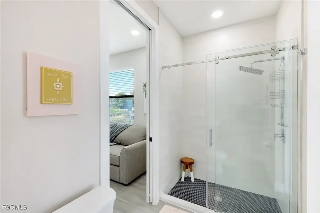 2305 SW 32nd Street Cape Coral FL 33914