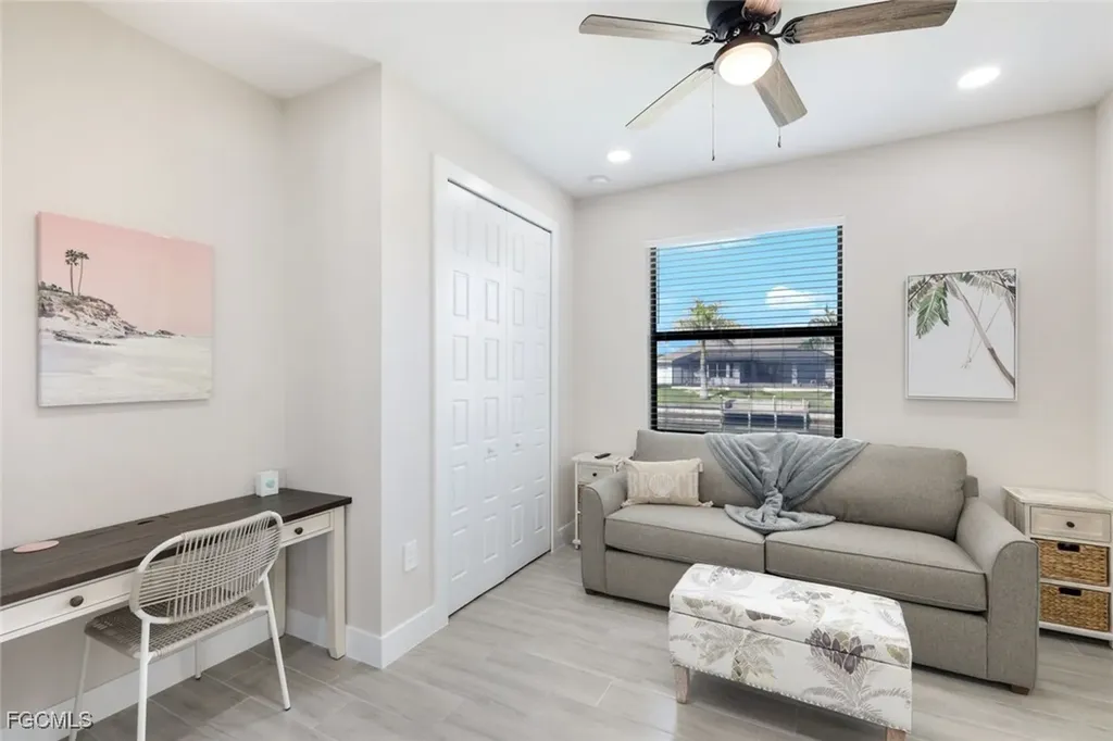 2305 SW 32nd Street Cape Coral FL 33914