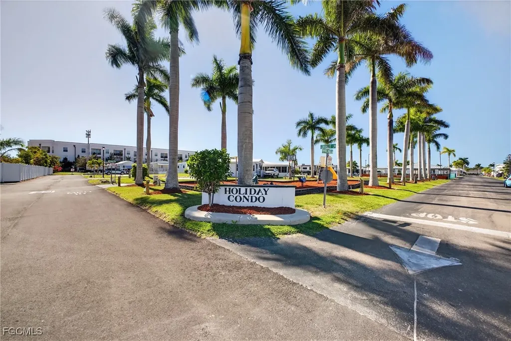 11631 Padina Drive Fort Myers FL 33908