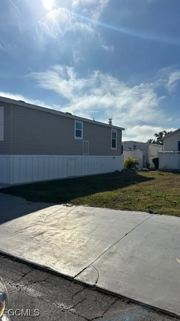 11631 Padina Drive Fort Myers FL 33908