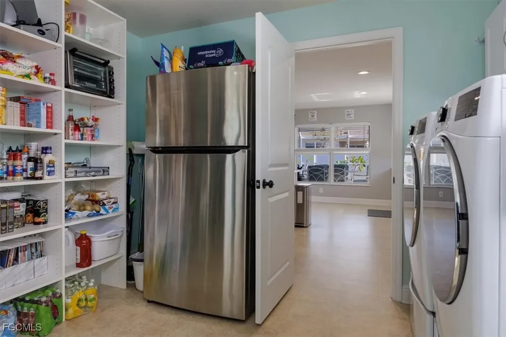 3739 NE 16th Avenue Cape Coral FL 33909