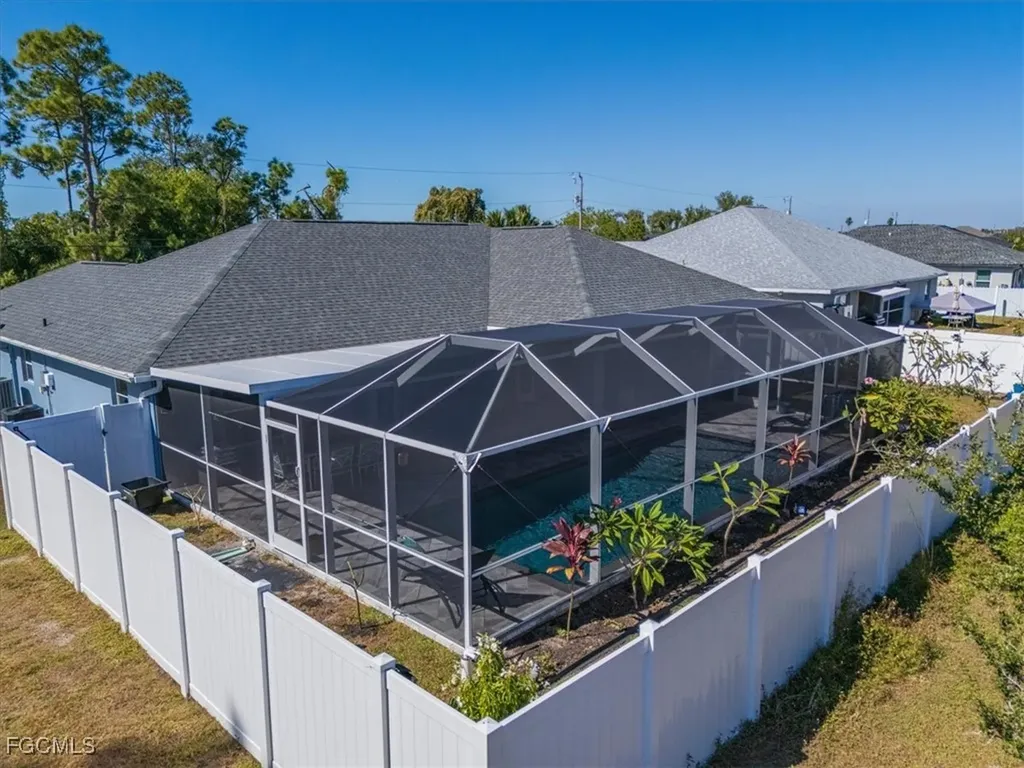 3739 NE 16th Avenue Cape Coral FL 33909